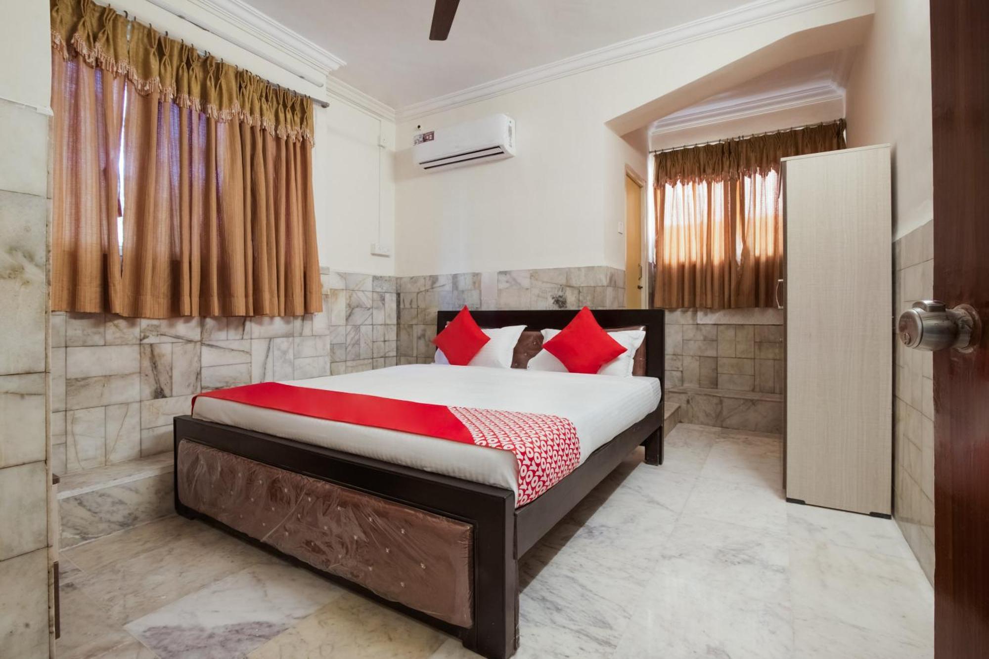 Super Hotel O Holiday Rani Gunj Opp Punjab National Bank Secundurabad Esterno foto