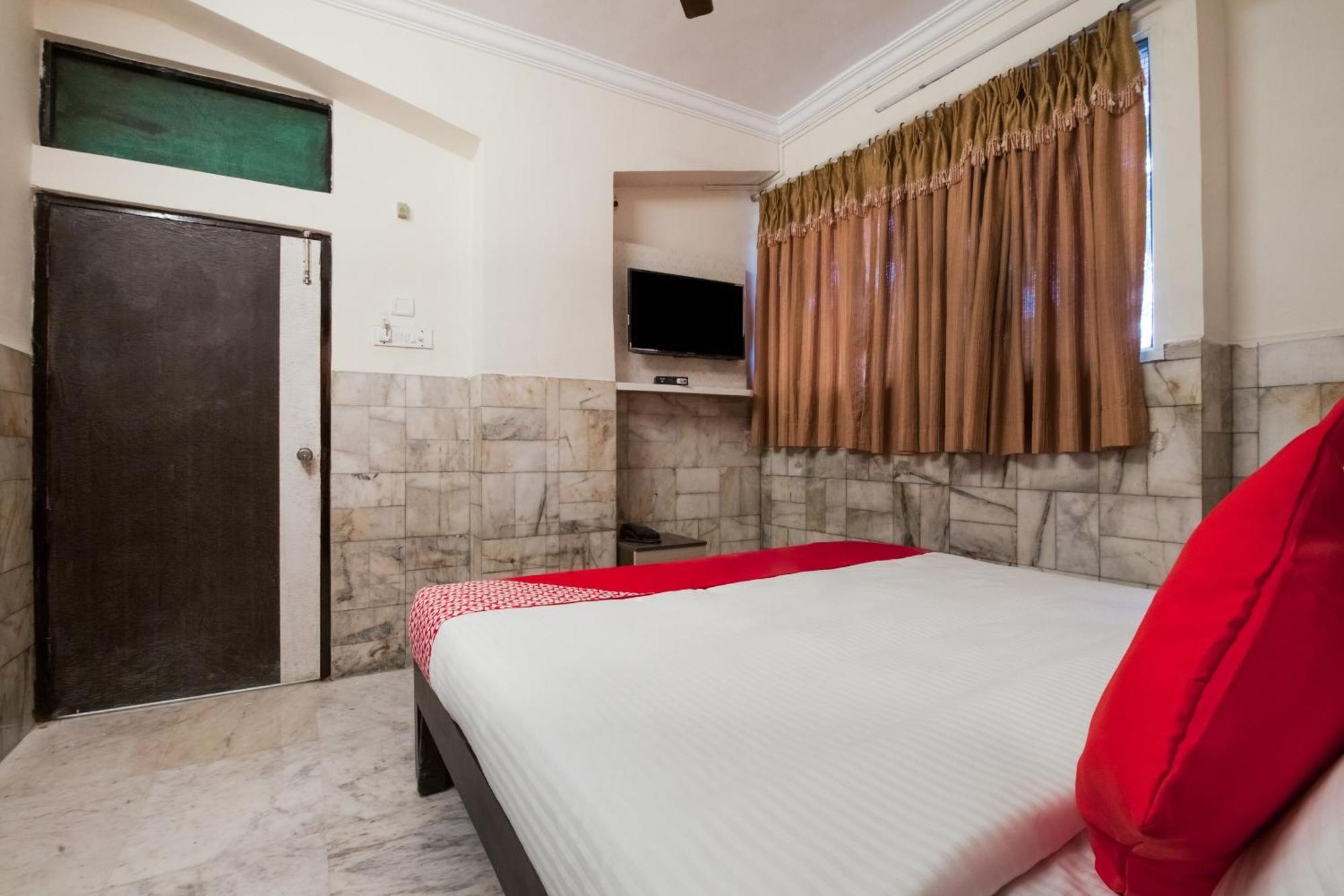 Super Hotel O Holiday Rani Gunj Opp Punjab National Bank Secundurabad Esterno foto